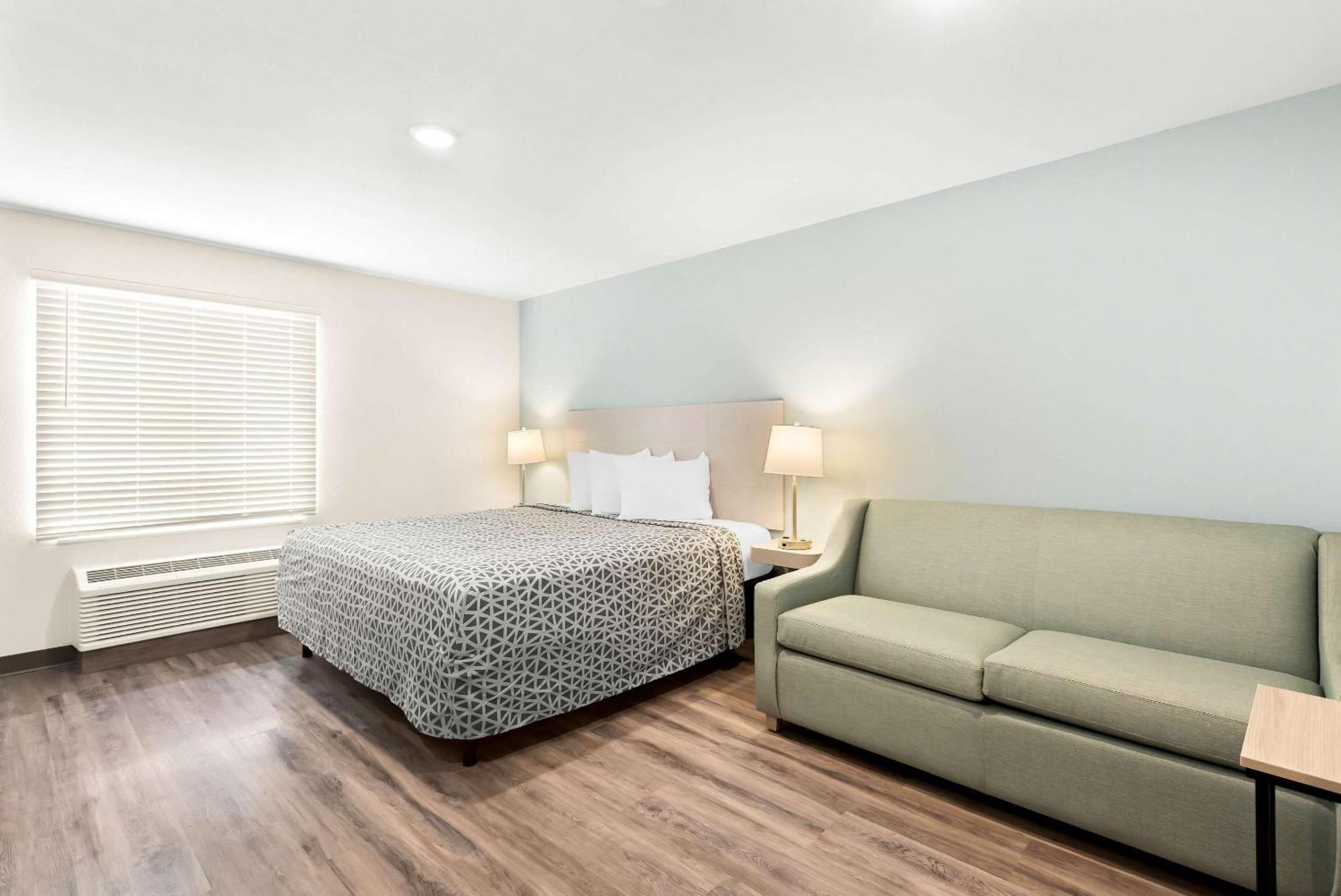 Woodspring Suites Savannah West Chatham Parkway ภายนอก รูปภาพ