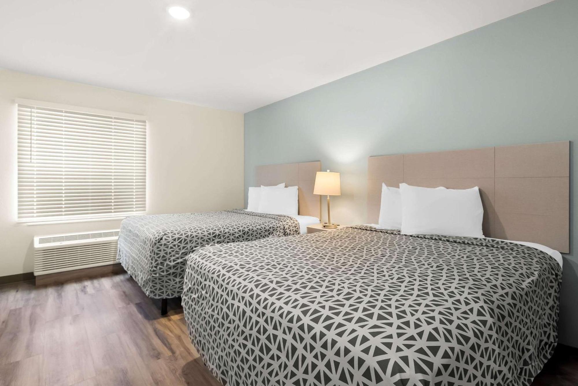 Woodspring Suites Savannah West Chatham Parkway ภายนอก รูปภาพ